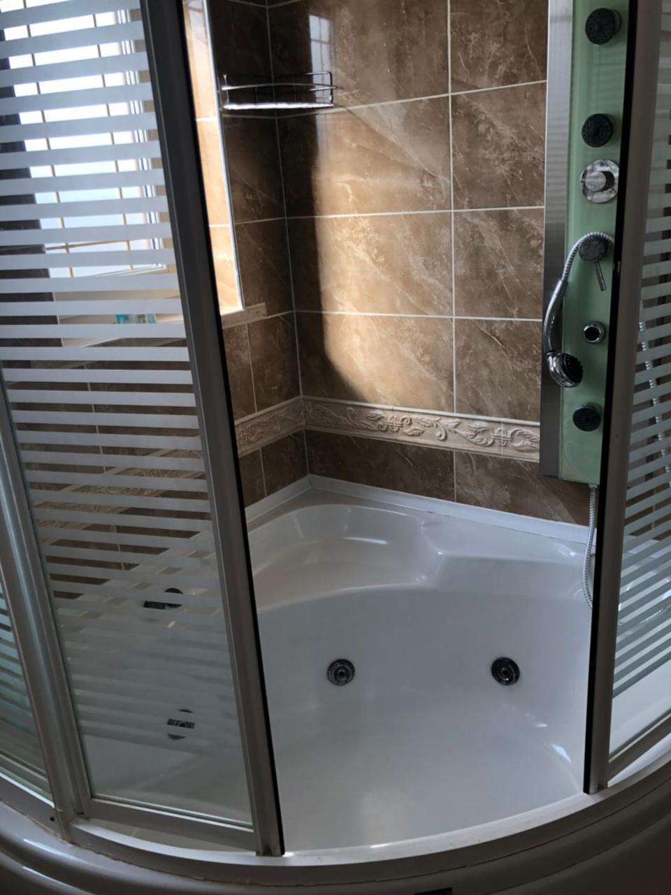 Lord'S Residence Boutique Hotel Кирения Екстериор снимка